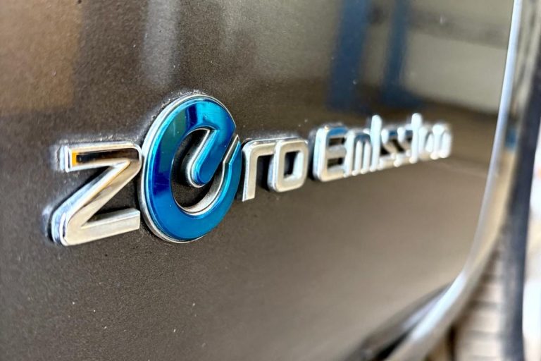 Our Services - Electric Vehicles Electric Vehicle Icon